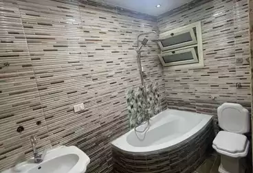 شقق للبيع - 3 غرف - بالدور 8