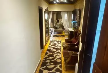 Furnished Apartment For sale - 3 rooms - floor 11