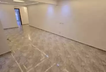 Apartments For sale - 4 rooms - floor 4