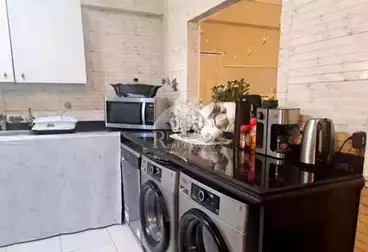 Furnished Apartment For sale - 3 rooms - floor 5