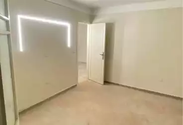 Apartments For rent - 3 rooms - floor 4