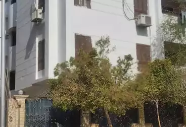 House / Home For sale - 16 rooms