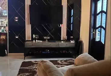 Apartments For sale - 2 rooms - floor 5