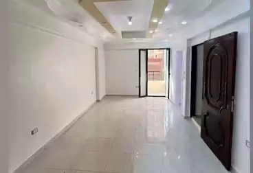 شقق للبيع - 3 غرف - بالدور 10