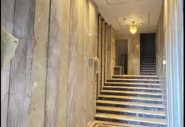 Apartments For sale - 3 rooms - floor 6