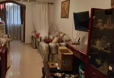 شقق للبيع - 2 غرف - بالدور 7