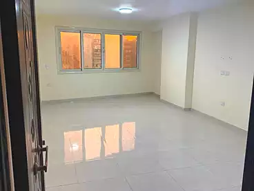 شقق للإيجار - 3 غرف - بالدور 10