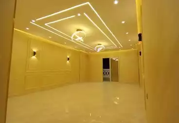 Apartments For rent - 3 rooms - floor 6
