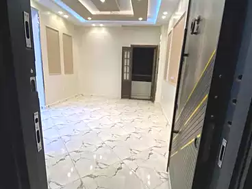 Apartments For sale - 2 rooms - floor 1