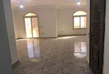 عقارات للإيجار - 3 غرف - بالدور 1