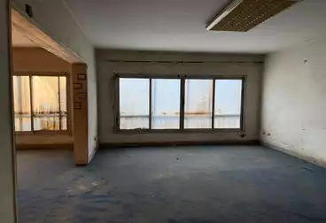 undefined undefined - 6 rooms - floor 1