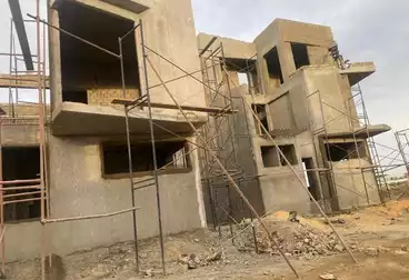 فلل للبيع - 6 غرف