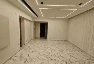 شقق للبيع - 3 غرف - بالدور 4