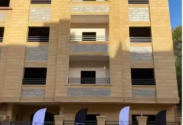 undefined undefined - 2 rooms - floor 1