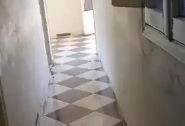 Apartments For sale - 2 rooms - floor 5