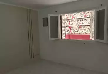 Apartments For sale - 2 rooms - floor 5