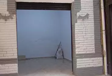 محلات للبيع - بالدور 0