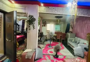 Apartments For sale - 2 rooms - floor 4