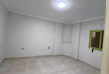 Apartments For sale - 2 rooms - floor 4