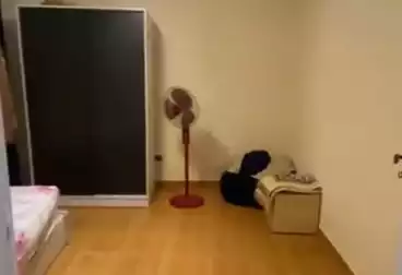 شقق للبيع - 3 غرف - بالدور 1