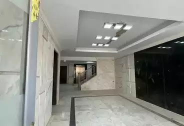 undefined undefined - 2 rooms - floor 1