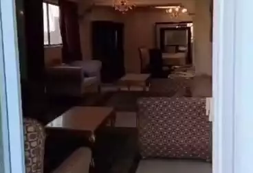 Furnished Apartment For sale - 3 rooms - floor 1