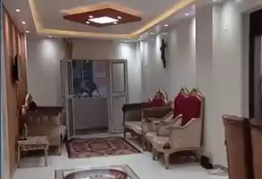 شقق للبيع - 2 غرف - بالدور 8