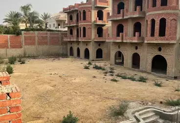 فلل للبيع - 16 غرف