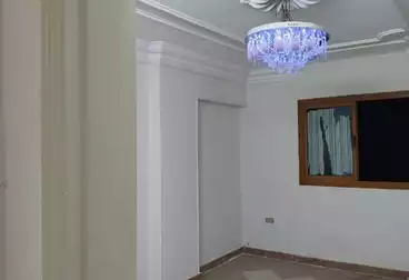 شقق للبيع - 3 غرف - بالدور 1