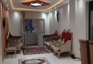 شقق للبيع - 2 غرف - بالدور 8