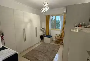 Apartments For sale - 3 rooms - floor 1