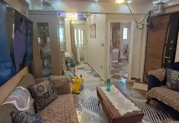 Apartments For sale - 2 rooms - floor 8