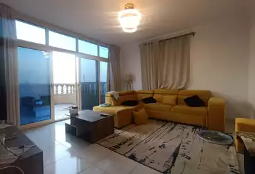 Apartment with Garden For sale - 3 rooms - floor 3