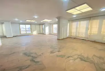 Administrative For rent - 3 rooms - floor 2