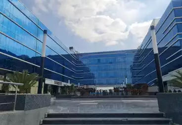 إداري للبيع - 1 غرف - بالدور 1