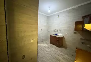 Apartments For sale - 3 rooms - floor 1