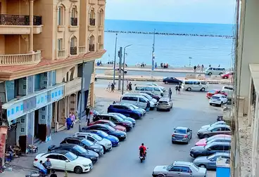 Apartments For sale - 3 rooms - floor 2