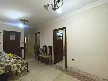 شقق للبيع - 3 غرف - بالدور 1