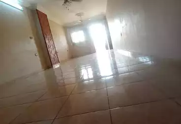 شقق للإيجار - 3 غرف - بالدور 4