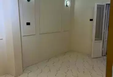 Apartments For sale - 2 rooms - floor 4