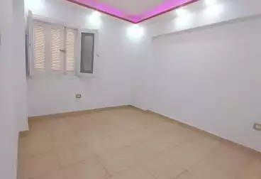 Apartments For sale - 3 rooms - floor 1