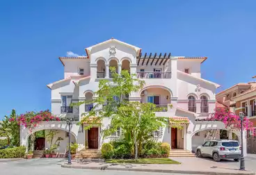 Villas For sale - 7 rooms