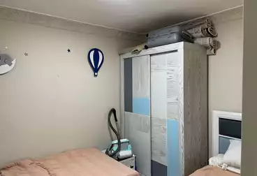 Apartments For sale - 3 rooms - floor 8