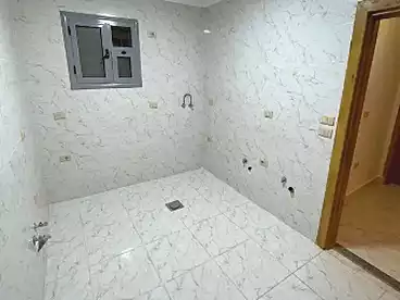 Apartments For sale - 3 rooms - floor 5