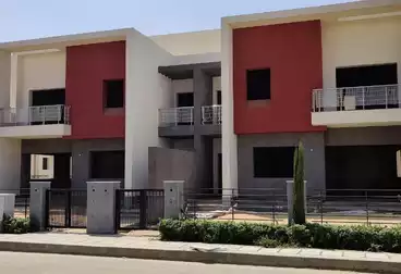 فلل للبيع - 4 غرف