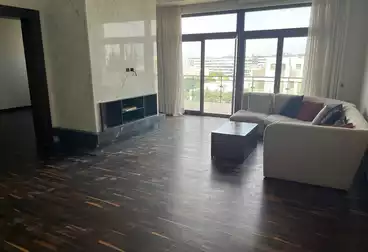 شقق للإيجار - 4 غرف - بالدور 4