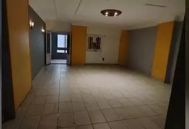 undefined undefined - 2 rooms - floor 2