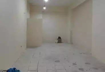 Commercial For sale - floor 0