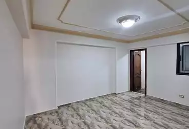 Apartments For sale - 3 rooms - floor 8