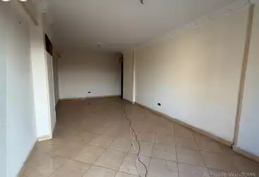 شقق للإيجار - 3 غرف - بالدور 7